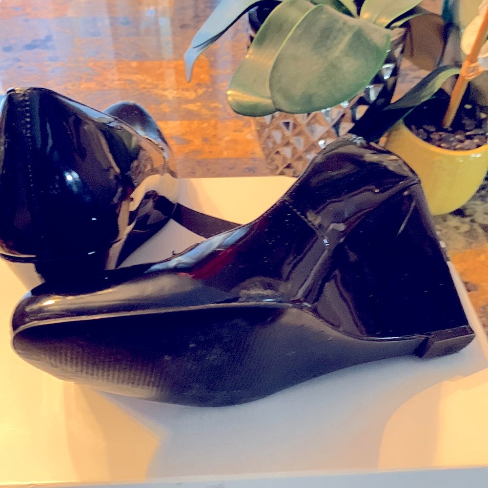 Black Nine West Wedge worn 2 times